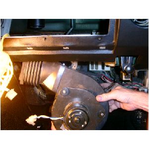 heaterblowerfaninstall.jpg